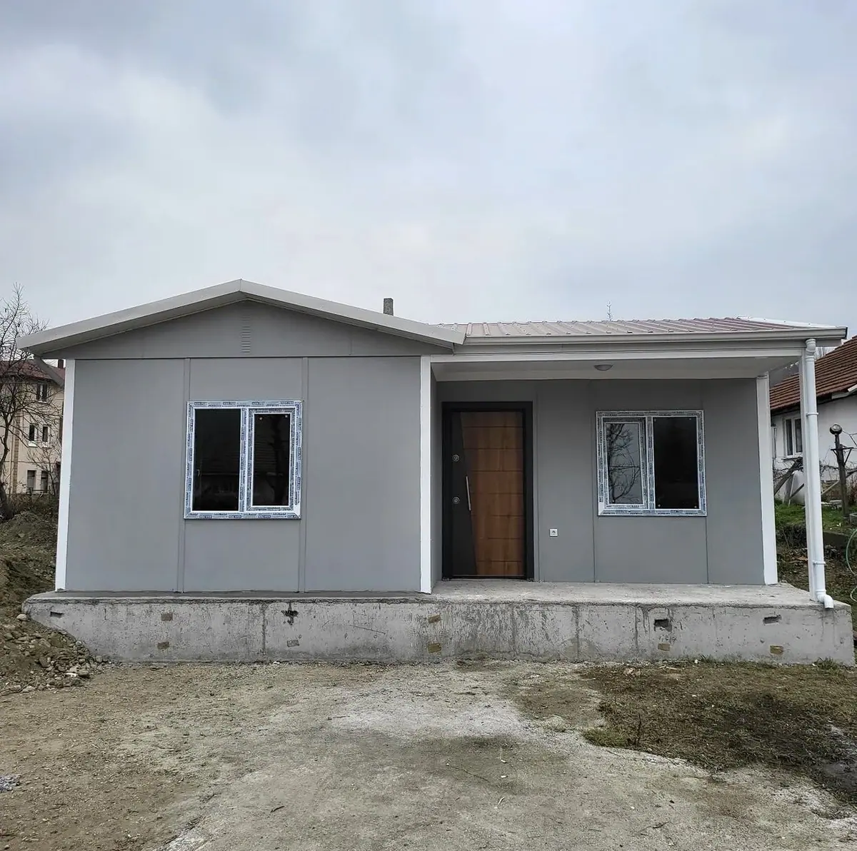 Kaynaşlı, Düzce — teslim edilen 40 m² tek katlı prefabrik ev (1/3)