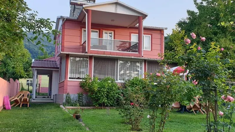 Sakarya — montajı süren çift katlı prefabrik ev (2/2)