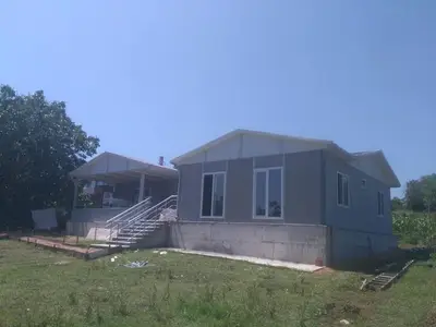 Aktaş Prefabrik Ev saha fotoğrafı, temsilî