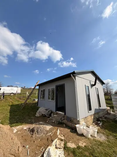 Aktaş Prefabrik Ev saha fotoğrafı, temsilî