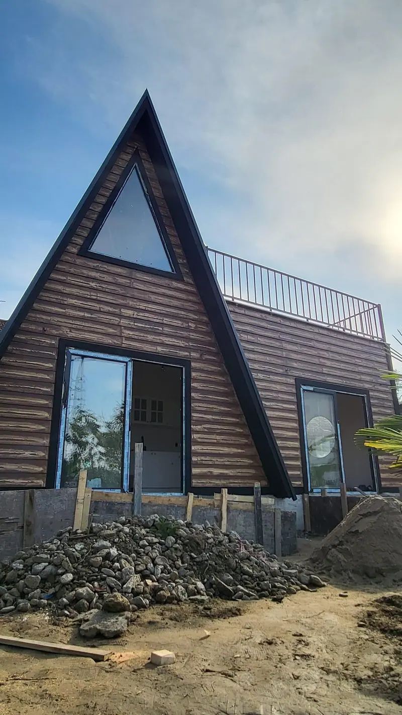 Sinop — montajı süren çift katlı prefabrik ev (3/4)